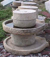 Stone mill1.JPG (38748 �o�C�g)
