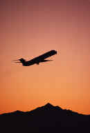 Takeoff.jpg (13746 バイト)