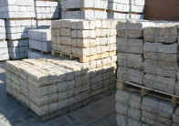 natural hamered paving.jpg (74123 oCg)